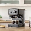 Espressor manual, Anti-picurare, Incalzire rapida, Cappuccino, Bagheta de abur, rezervor 1.5L, 15 Bar, 1140W