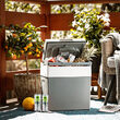Lada frigorifica electrica 28 litri, 12 V DC, 220 V AC, dimensiune 43.5 x 39.6 x 29.7 cm