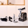 Masina de tocat carne, 2200 W, accesoriu carnati, 31.5 x 36.5 x 16.5 cm