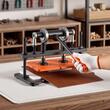 Dispozitiv manual de taiat si embosat piele, 260 ​​x 120 mm, Presiune 1.5 Tone, Cursa 12 mm, Arbore dublu de ghidare