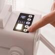 Ventilator multifunctional 4 in 1, Autonomie 8 ore, 5 viteze, Oscilant, lumina spate, Temporizator
