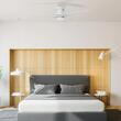 Ventilator de plafon cu lampa si palete lemn, 30 W, Telecomanda, 6 x viteze, palate lemn, alb