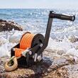 Troliu manual cu clichet in ambele directii, chinga poliester, 6.1 m, capacitate max 272 kg, pentru barci, ATV