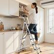 Scara pliabila cu 6 x Trepte Anti-derapante, Tava scule, Capacitate 150 kg, Aluminiu, 47 x 95 x 165 cm