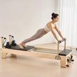 Aparat de antrenament pilates, Lemn, rezistență dublă arc și cablu, max 180 kg, 2380x735x925 mm