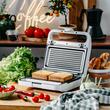 Sandwich maker 2in1, 1100W, Placi Antiaderente si detasabile, Alb