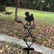 Decoratiune gradina / ghiveci Krodesign Scared Chicken KRO-1133, metal, inaltime 64 cm