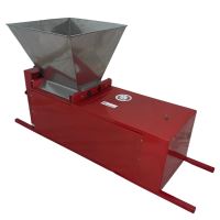 Zdrobitor cu desciorchinare, manual, Vivatechnix VMD-33, capacitate 250 kg/h, cuva inox