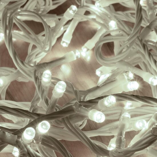 Instalatie luminoasa 200 x LED, legare în serie, 10 m, IP44 exterior, cablu Alb, Lumina rece