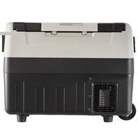 Lada frigorifica cu compresor Troller, 12/24 V DC, 110-240 V AC, capacitate 55 l, -20 ℃ pana la 20 ℃, 680 x 360 x 575 mm