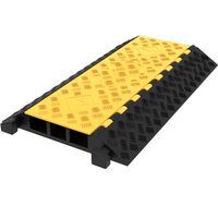 Rampa cu protectie cabluri, max 3000 kg/axa, 3 x canal, Negru/Galben, Modulara, 94.5 x 50 x 8 cm