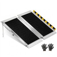 Rampa pliabila si portabila din aluminiu, suprafata aderenta, Capacitate max 360 kg, Dimensiune 610 x 745 x 60 mm